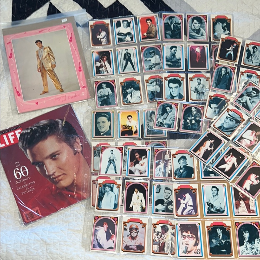 Elvis Presley collectibles 50s - 70s Card Set, poster & magazine